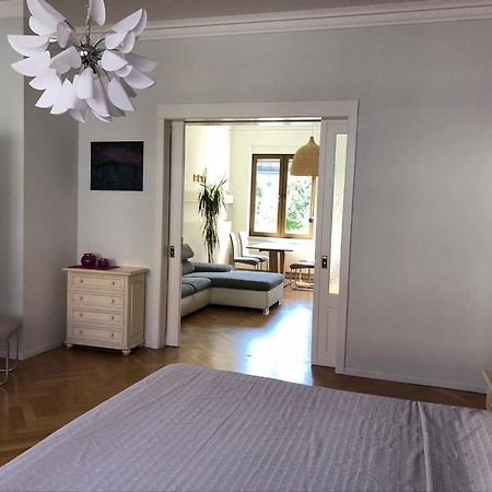 Ferienwohnung An Der Gruenen Clara Erfurt Bagian luar foto