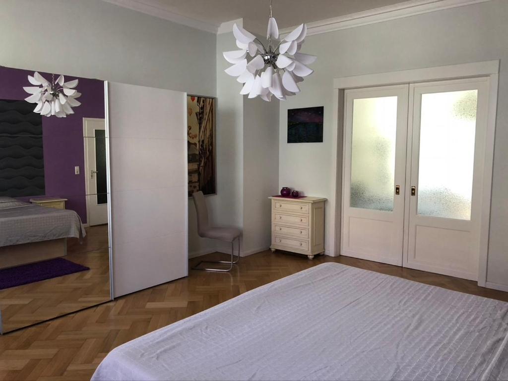 Ferienwohnung An Der Gruenen Clara Erfurt Bagian luar foto